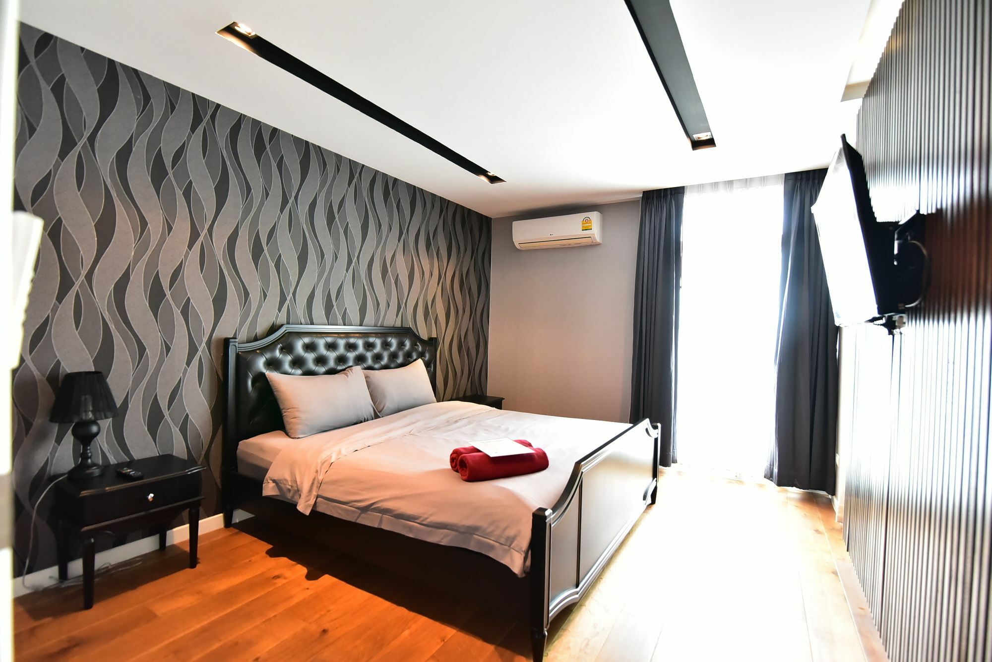 The Win Residence Паттайя Экстерьер фото